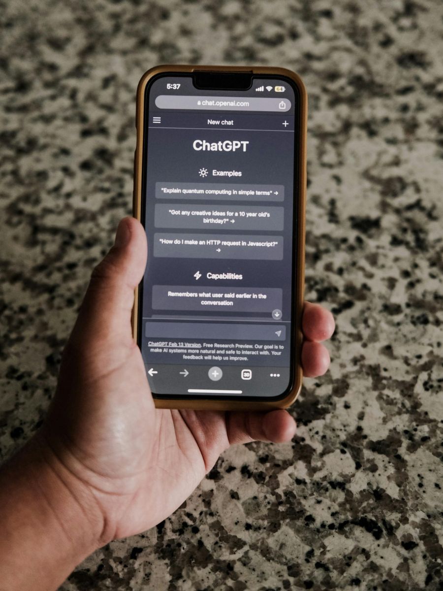 Pour qui et pourquoi utiliser des prompts IA pour le vocabulaire pro