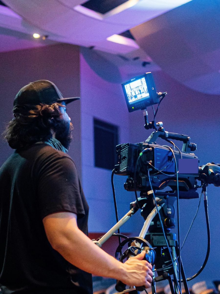 Pourquoi choisir de travailler dans la production audiovisuelle